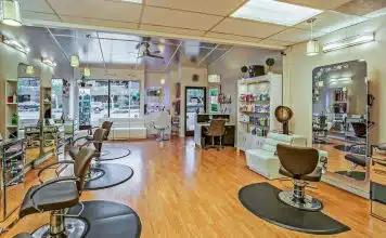 Conseils professionnels pour prendre soin de vos cheveux avec le salon Hanna à Courbevoie